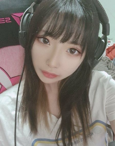 妈妈的朋友1完整版_BD韩语完整在线观看