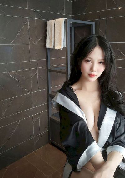一个人免费观看在线视频www_DVD在线视频观看