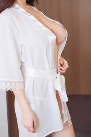 李采潭多人伦理_1080超清在线观看