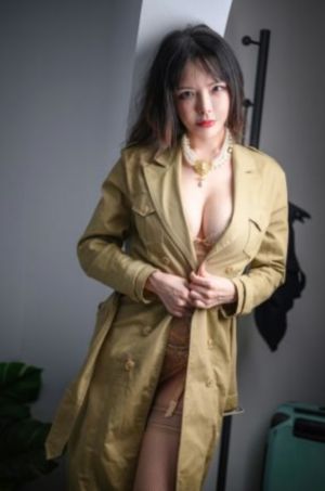 嗯啊h客厅伦女h_高清完整无删减高清视频播放