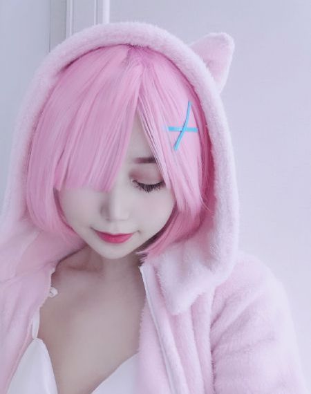 美女脱免费看直播_超清免费观看最新
